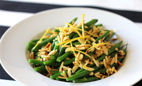 Beans with lemon and almonds